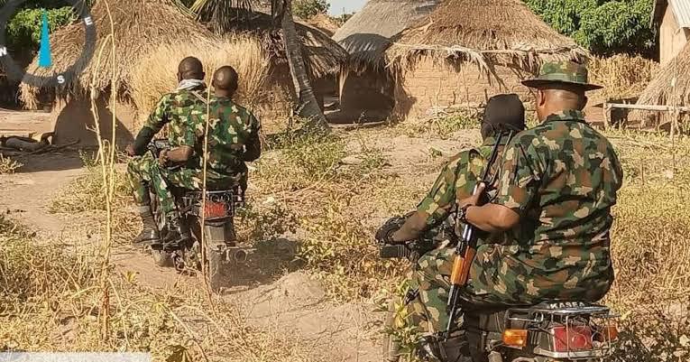 98d08ded-f3b0-4c4d-83da-515b8070ccd4